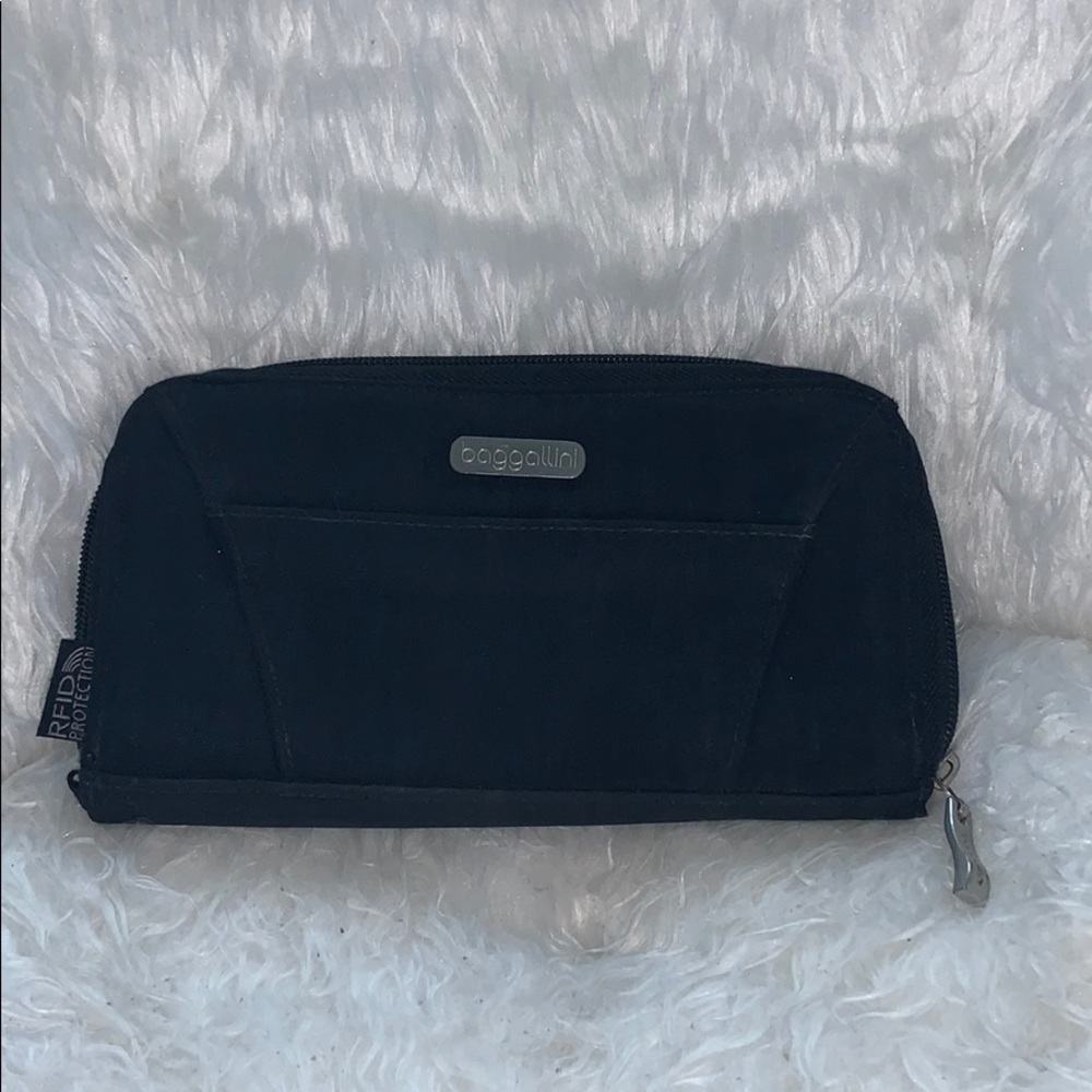 Baggallini Wallet